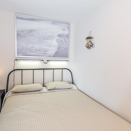 Nida Lotmiskio Apartamentas Екстериор снимка